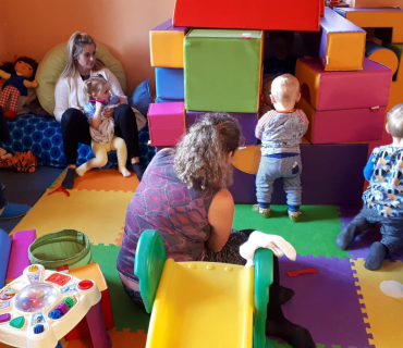 3.12.2019 - Zdobíme stromeček