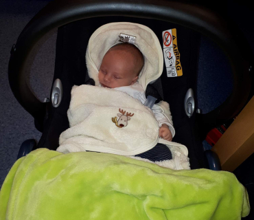 Dvoreček 2.10.2018 - Vyrábíme na drakiádu