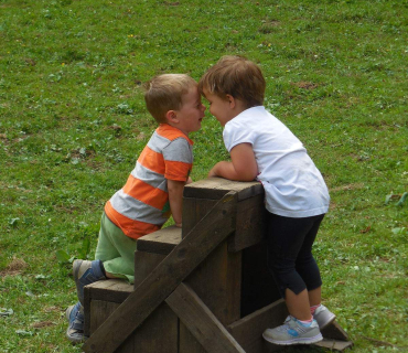 Dvoreček - koníci Deštné 5.6.2018