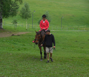 Dvoreček - koníci Deštné 5.6.2018