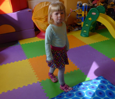 Dvoreček 27.3. barvení vajíček