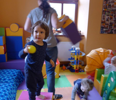 Dvoreček 19.3.2018 tvoření na jarmárek