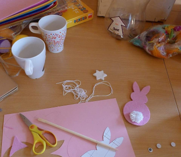 Dvoreček 27.2.2018 tvoření na jarmark