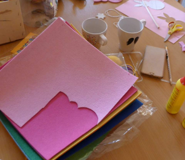 Dvoreček 27.2.2018 tvoření na jarmark