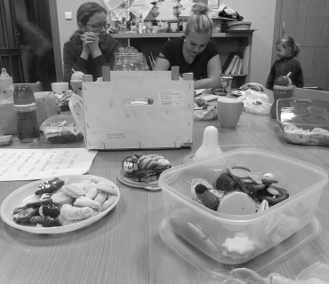 Dvoreček 19.12.2017 Dárky a cukroví