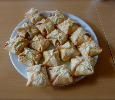 Dvoreček 7.11. pečení koláčů