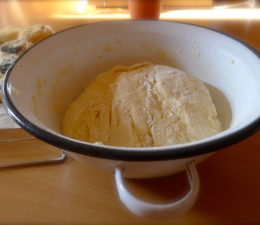 Dvoreček 7.11. pečení koláčů