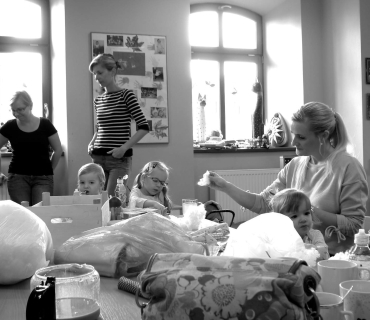 Dvoreček 31.10.2017 tvoření věnců a dýně