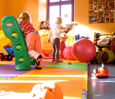 Dvoreček 31.10.2017 tvoření věnců a dýně