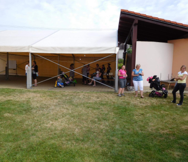 Dvoreček 6.6. 2017 - Návštěva canisterapeutického pejska