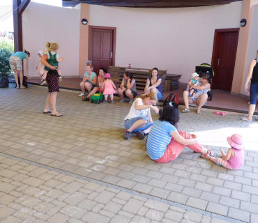 Dvoreček 30.5. 2017- Přípravy na Černilovský dvůr