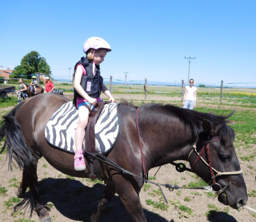 Dvoreček 27.5.2017- Putování za koníky