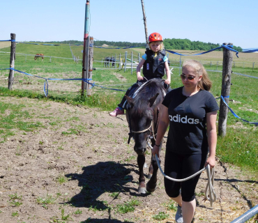 Dvoreček 27.5.2017- Putování za koníky