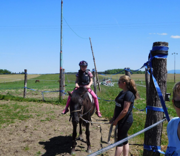 Dvoreček 27.5.2017- Putování za koníky