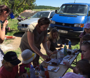 Dvoreček 27.5.2017- Putování za koníky