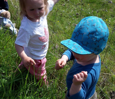 Dvoreček 16.5.2017 - Návštěva k myslivcům a na ovečky