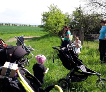 Dvoreček 16.5.2017 - Návštěva k myslivcům a na ovečky