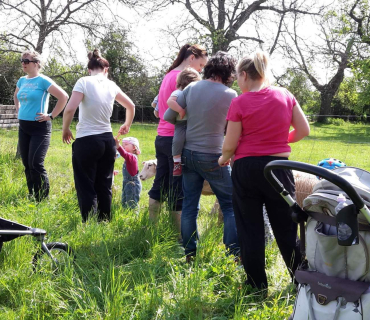 Dvoreček 16.5.2017 - Návštěva k myslivcům a na ovečky