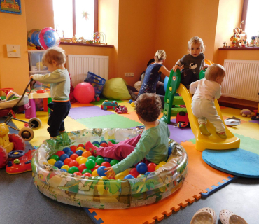 Dvoreček 21.3.2017 - plánování karnevalu