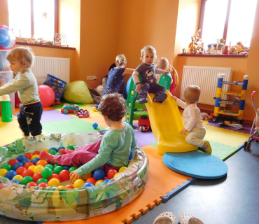 Dvoreček 21.3.2017 - plánování karnevalu