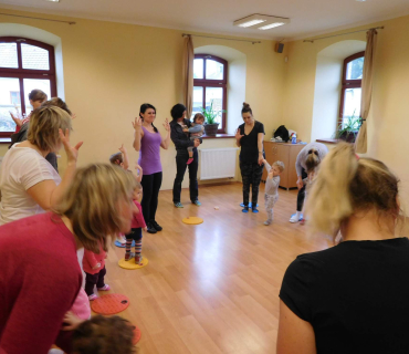 Dvoreček 7.3.2017 - Cvičeníčko s Markétou