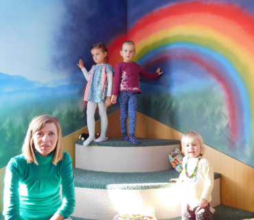 Dvoreček 14.2.2017 - Valentýnská návštěva knihovny