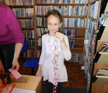 Dvoreček 14.2.2017 - Valentýnská návštěva knihovny