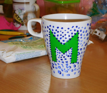 Dvoreček 7.2.2017 - Malujeme hrnečky