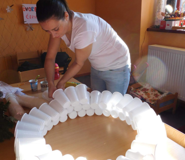 Dvoreček 29.11.2016 - Říkadla a zimní výzdoba