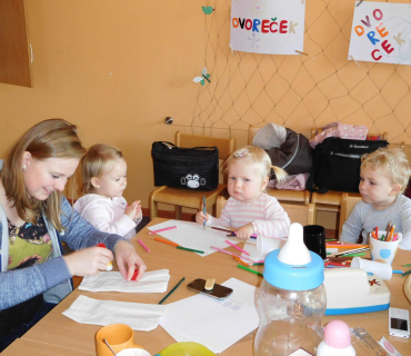 Dvoreček 29.11.2016 - Říkadla a zimní výzdoba