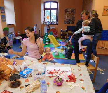 Dvoreček 22.11.2016 - Tvoříme na jarmark