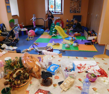 Dvoreček 22.11.2016 - Tvoříme na jarmark