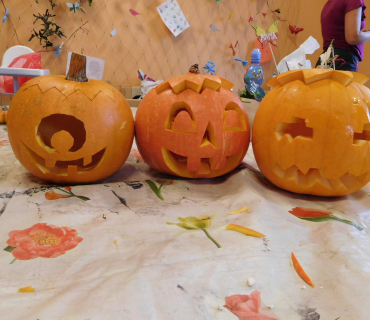 Dvoreček 25.10.2016 - Dýňové vyrábění