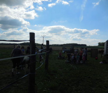 Dvoreček 19.7. Výlet do Borovice