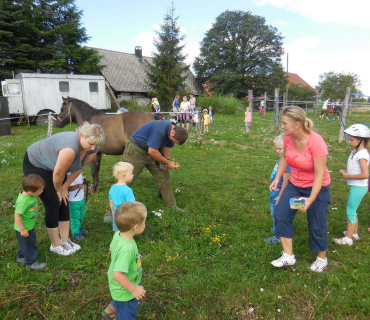 Dvoreček 19.7. Výlet do Borovice