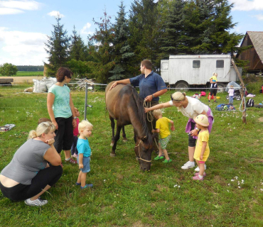 Dvoreček 19.7. Výlet do Borovice