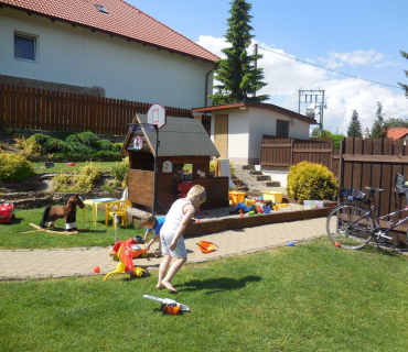 Dvoreček 31.5.2016 Výlet do Újezda