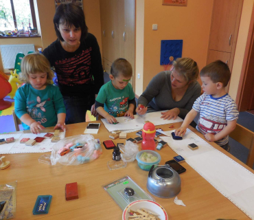 Dvoreček 17.5.2016 Razítkování