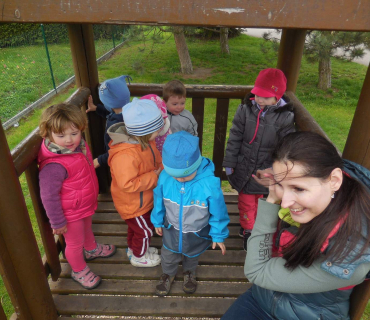 Dvoreček 19.4.2016 Hřiště, hasiči