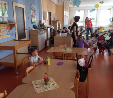 Dvoreček 5.4.2016 návštěva místní školky