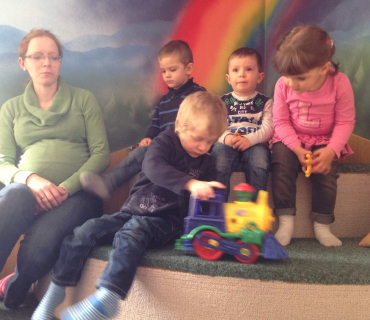 Dvoreček 29.3.2016 návštěva knihovny