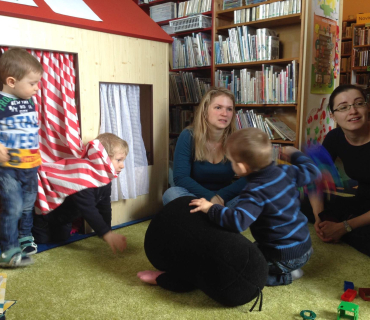 Dvoreček 29.3.2016 návštěva knihovny