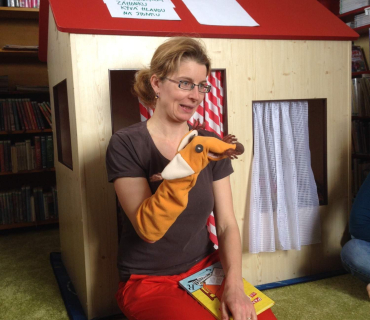 Dvoreček 29.3.2016 návštěva knihovny