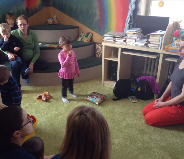 Dvoreček 29.3.2016 návštěva knihovny