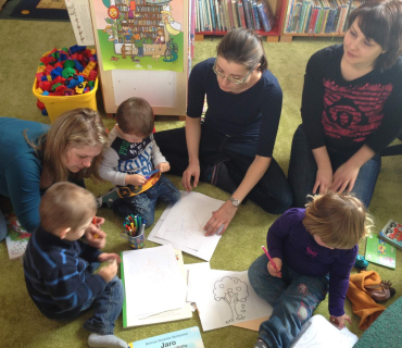 Dvoreček 29.3.2016 návštěva knihovny