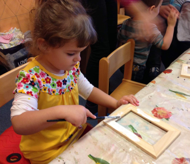 Dvoreček 1.3.2016 ubrousková technika