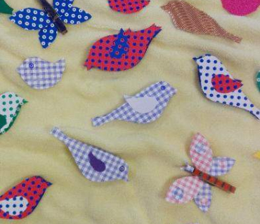 Dvoreček 2.2.2016 ozdoby na záclony