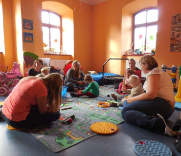 Dvoreček 6.10.2015 Zpívánky a říkadla