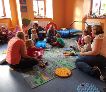 Dvoreček 6.10.2015 Zpívánky a říkadla