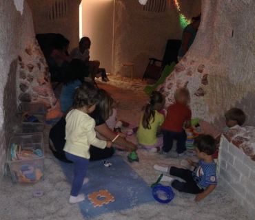 Dvoreček 18.8.2015 v solné jeskyni